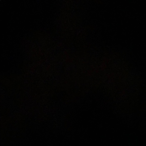 Meet your Posher, Jessica - Picture 1 of 1